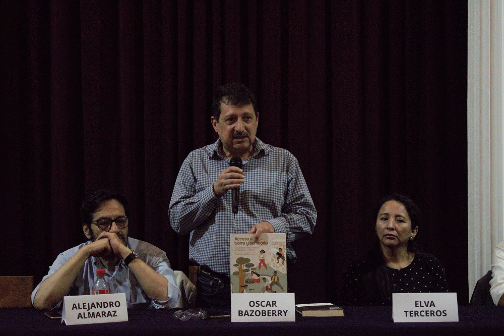 IPDRS Presentación del Libro Acceso a la Tierra y Territorio Una oportunidad para reducir desigualdades en Bolivia. 2024
