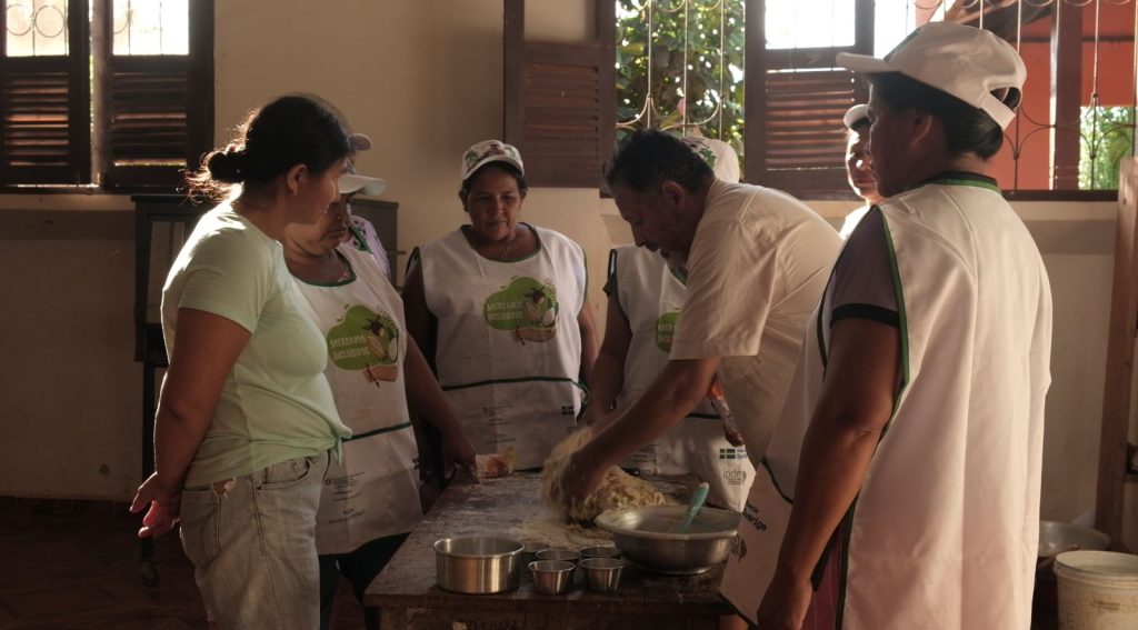 Capacitación en gastronomía con frutos del bosque, IPDRS_Amazonía, 2024