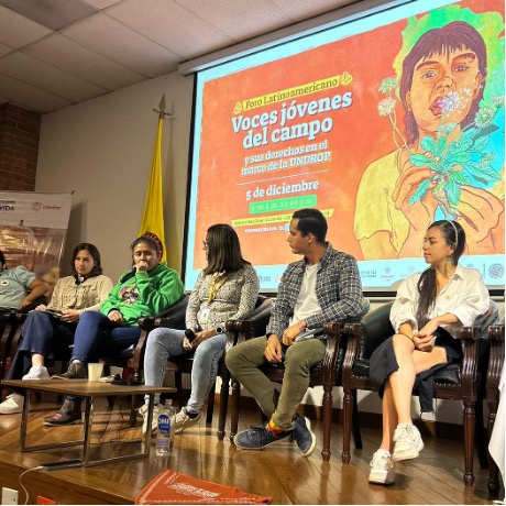 Jóvenes representantes del BOCINAB en el Foro Latinoamericano muestran el complejo contexto boliviano para los Derechos Campesinos